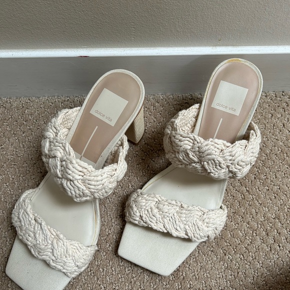 Dolce Vita Summer heels - Picture 2 of 5